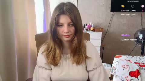 Snapshot of salut_love chatting on May 31, 2026, 12:45 pm Ruby online show from May 31, 2026, 12:45 pm