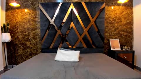 Snapshot of salvatore_damore chatting on January 20, 2025, 2:14 pm SALVATORE online show from January 20, 2025, 2:14 pm