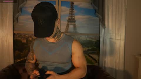 Snapshot of salvatore_damore chatting on May 12, 2026, 5:43 pm SALVATORE online show from May 12, 2026, 5:43 pm
