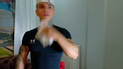 Snapshot of salvatore_damore chatting on May 16, 2026, 5:45 pm SALVATORE online show from May 16, 2026, 5:45 pm