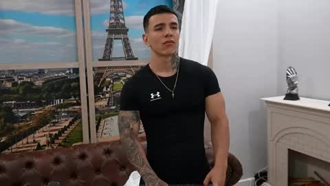 Snapshot of salvatore_damore chatting on June 2, 2026, 5:37 pm SALVATORE online show from June 2, 2026, 5:37 pm
