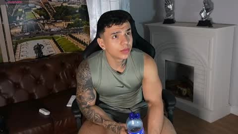 Snapshot of salvatore_damore chatting on June 6, 2026, 5:50 pm SALVATORE online show from June 6, 2026, 5:50 pm