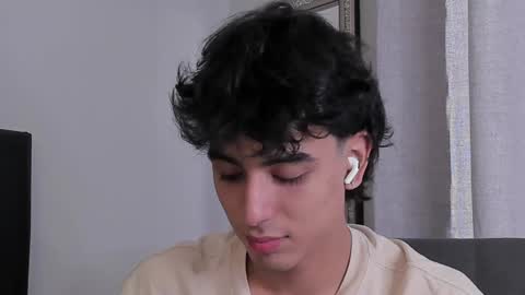 salvatore  online show from January 19, 2025, 7:15 pm