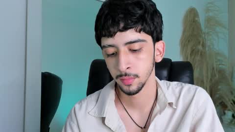 salvatore  online show from September 9, 2025, 8:41 pm