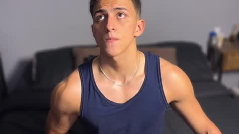 Snapshot of salvatore_romanoo chatting on April 8, 2026, 11:16 pm Salvatore online show from April 8, 2026, 11:16 pm