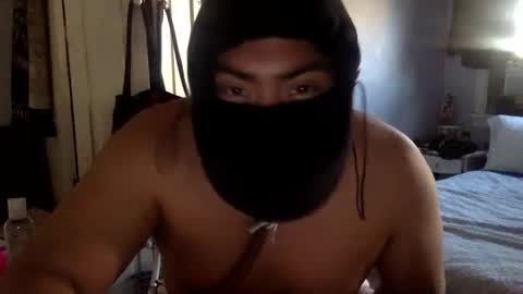 Snapshot of salvpapi chatting on May 17, 2026, 9:44 pm salvpapi online show from May 17, 2026, 9:44 pm