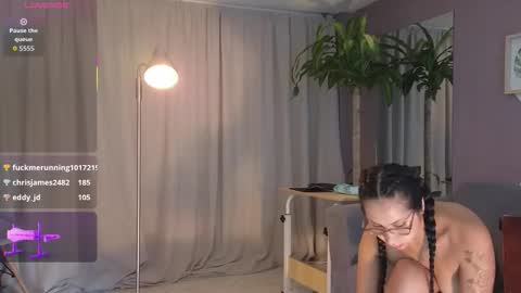 saly_moon1 online show from January 17, 2026, 3:11 am