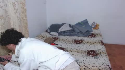 sam__cute online show from December 4, 2025, 4:22 am