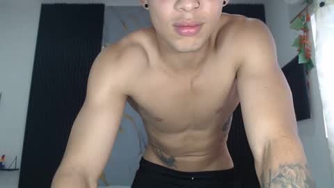 Snapshot of sam_and_mike chatting on February 17, 2025, 6:37 pm sammmikee online show from February 17, 2025, 6:37 pm