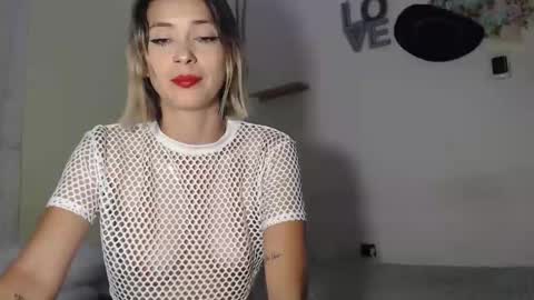 Snapshot of sam_and_mike chatting on November 16, 2025, 2:06 am sammmikee online show from November 16, 2025, 2:06 am