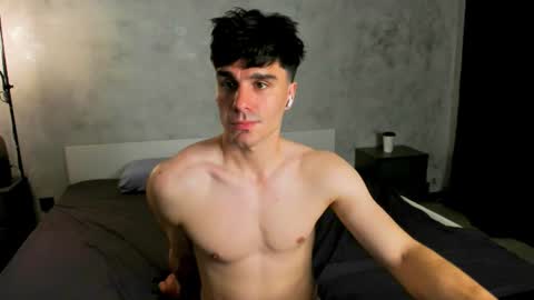 Snapshot of sam_huston18 chatting on July 13, 2026, 11:29 pm BACK IN 2 WEEKS online show from July 13, 2026, 11:29 pm