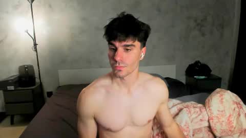 Snapshot of sam_huston18 chatting on July 26, 2026, 2:53 am BACK IN 2 WEEKS online show from July 26, 2026, 2:53 am