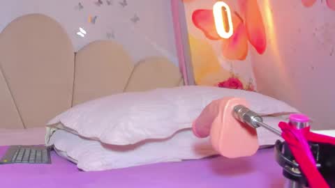 sam_naughty18 online show from July 29, 2026, 2:32 am