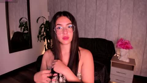 Sam online show from May 12, 2026, 11:40 am