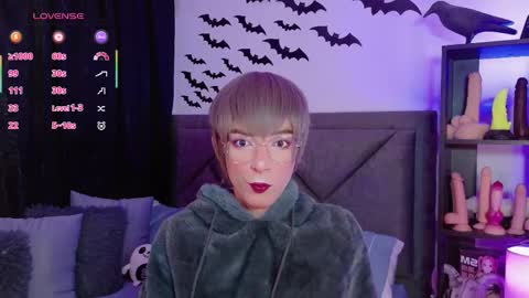 Snapshot of sam_russo chatting on October 26, 2025, 6:30 am Sam online show from October 26, 2025, 6:30 am