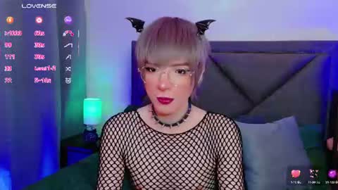 Sam online show from June 12, 2026, 3:49 am