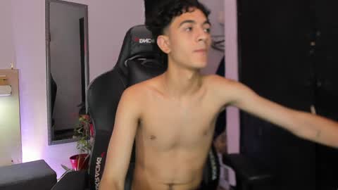 sam_salvatore online show from May 14, 2026, 4:03 pm