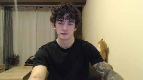 Snapshot of sam_winchest chatting on January 5, 2025, 11:12 pm Sam online show from January 5, 2025, 11:12 pm