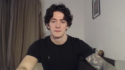 Snapshot of sam_winchest chatting on October 21, 2025, 11:49 pm Sam online show from October 21, 2025, 11:49 pm