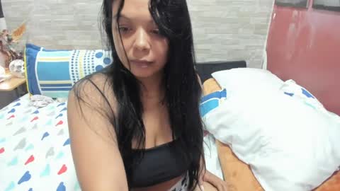 samanta1013 online show from July 22, 2026, 8:39 am