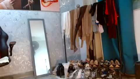 Snapshot of samanta_brownn_ chatting on July 1, 2026, 11:23 am samanta online show from July 1, 2026, 11:23 am