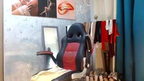 Snapshot of samanta_brownn_ chatting on July 6, 2026, 10:56 am samanta online show from July 6, 2026, 10:56 am