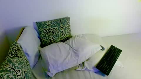 Samanta online show from June 27, 2026, 3:39 pm