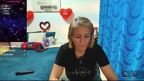 Snapshot of samanta_stone69 chatting on February 18, 2025, 12:15 am Samanta Stone online show from February 18, 2025, 12:15 am