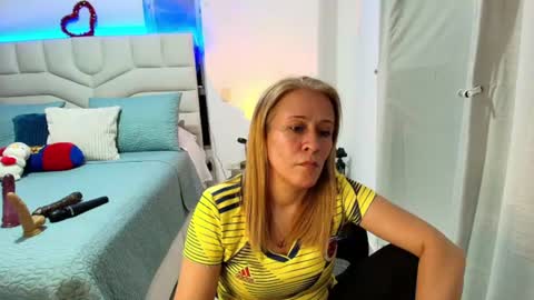 Snapshot of samanta_stone69 chatting on June 17, 2026, 9:38 pm Samanta Stone online show from June 17, 2026, 9:38 pm