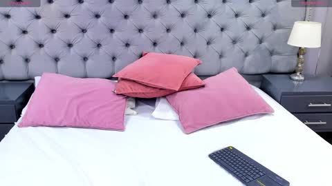 Snapshot of samantaa_g chatting on February 24, 2025, 12:48 pm Samantaa G online show from February 24, 2025, 12:48 pm