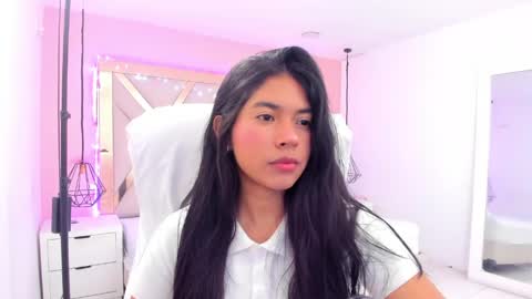 Snapshot of samantaa_shy chatting on May 10, 2026, 4:39 am sam online show from May 10, 2026, 4:39 am
