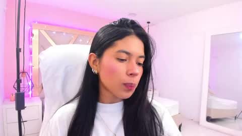 Snapshot of samantaa_shy chatting on May 26, 2026, 3:13 am sam online show from May 26, 2026, 3:13 am