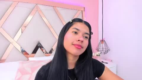 Snapshot of samantaa_shy chatting on May 29, 2026, 3:37 am sam online show from May 29, 2026, 3:37 am