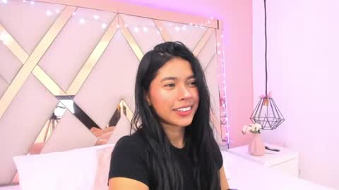 Snapshot of samantaa_shy chatting on June 20, 2026, 4:15 am sam online show from June 20, 2026, 4:15 am