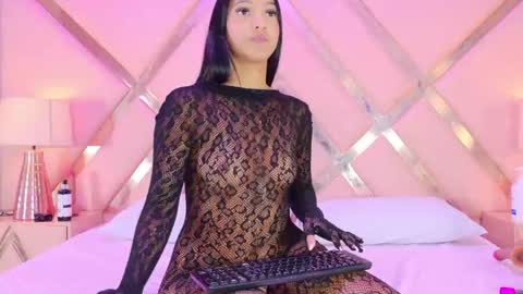 samantakane online show from June 6, 2026, 4:28 am