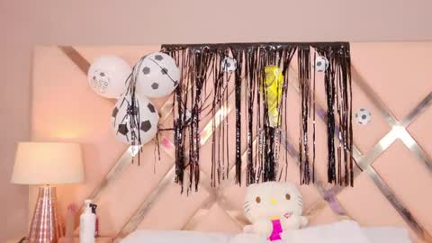 samantakane online show from June 27, 2026, 4:06 am