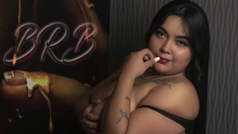 Snapshot of samantasm chatting on January 10, 2025, 5:58 am S A M A N T A online show from January 10, 2025, 5:58 am