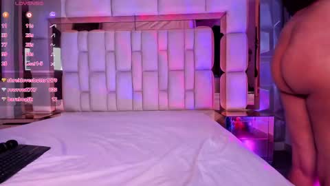 Snapshot of samantasm chatting on March 7, 2025, 7:19 am S A M A N T A online show from March 7, 2025, 7:19 am