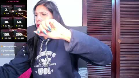 Snapshot of samantha1_rosse01 chatting on May 8, 2026, 4:45 pm samantha1_rosse01 online show from May 8, 2026, 4:45 pm