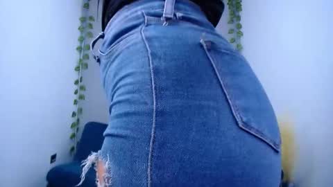 Samy online show from February 13, 2026, 11:45 pm