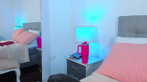 Snapshot of samantha__vega chatting on July 21, 2026, 8:33 pm Samantha Vega online show from July 21, 2026, 8:33 pm