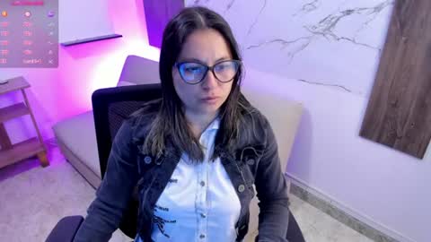 Samantha  online show from June 15, 2026, 2:52 pm