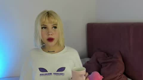 Snapshot of samantha_browwnn chatting on December 14, 2025, 5:46 am samantha_browwnn online show from December 14, 2025, 5:46 am