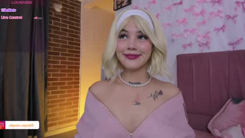 samantha_browwnn online show from May 29, 2026, 4:16 pm