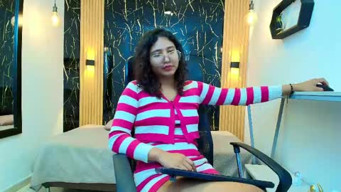    online show from April 27, 2026, 11:08 am