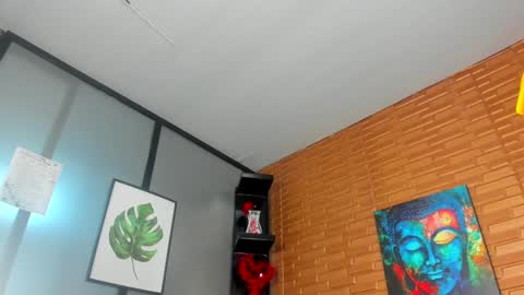 samantha_milfs online show from January 22, 2025, 1:11 pm