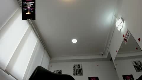 samantha_milfs online show from May 11, 2026, 12:22 pm