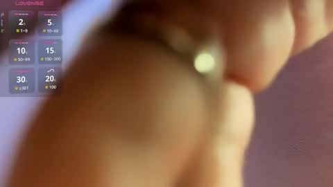 Samantha Ros online show from April 22, 2026, 1:12 pm