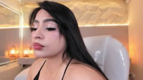 Snapshot of samanthaa_22_ chatting on May 16, 2026, 11:42 am Samanthaa online show from May 16, 2026, 11:42 am