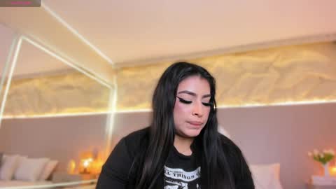 Snapshot of samanthaa_22_ chatting on June 3, 2026, 11:24 am Samanthaa online show from June 3, 2026, 11:24 am